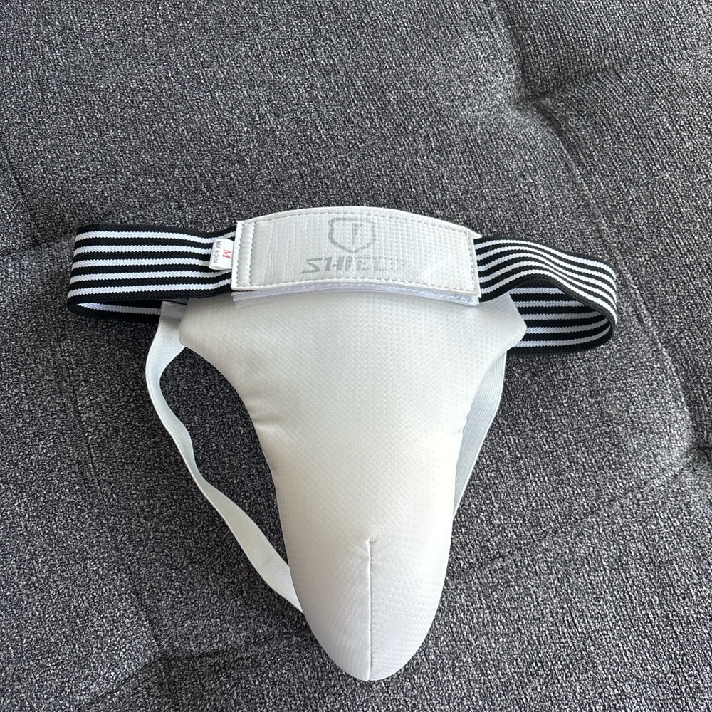 SHIELD Adult Groin Protector – Size M